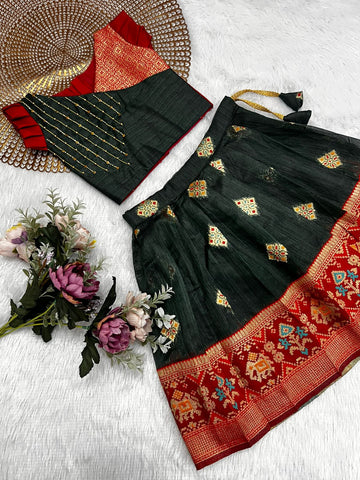 Lekha - Bottle Green Red Patola Designer Minipattu
