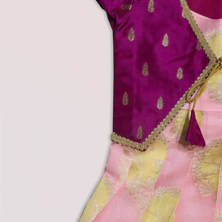 Niharika - Magenta Pink 2 in 1 Designer MiniPattu