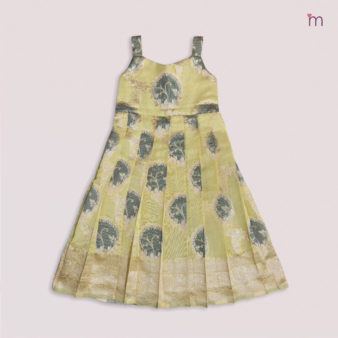 Niharika - Green 2 in 1 Designer MiniPattu