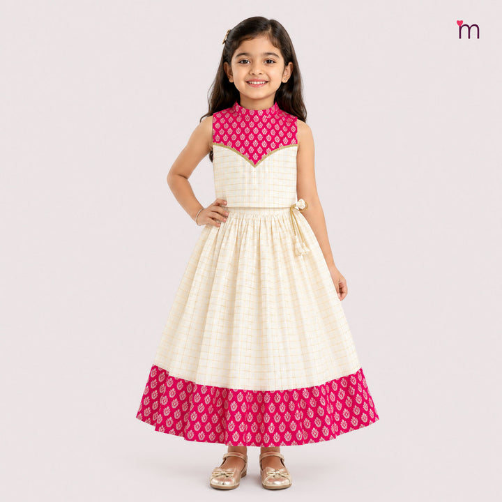 Swetha - Pink Halfwhite Checks Minipattu