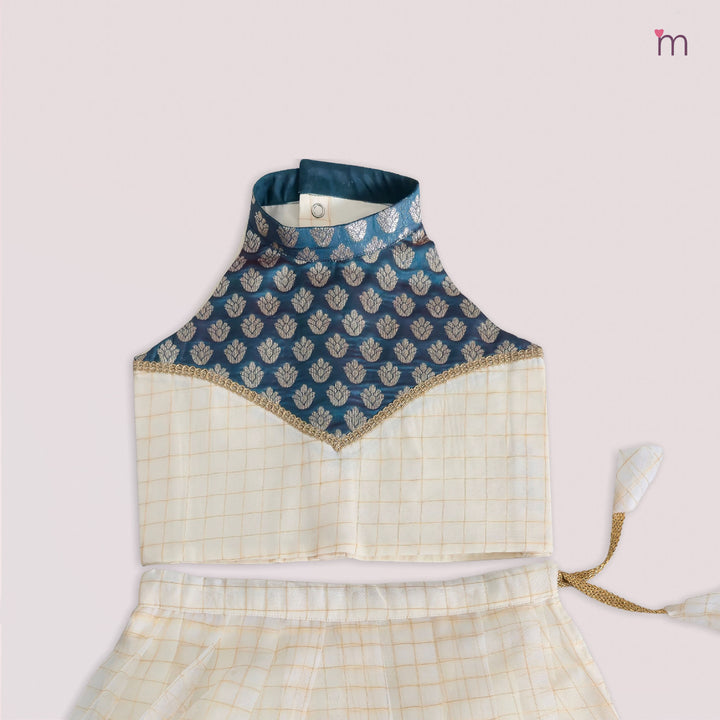 Swetha - Blue Halfwhite Checks Minipattu