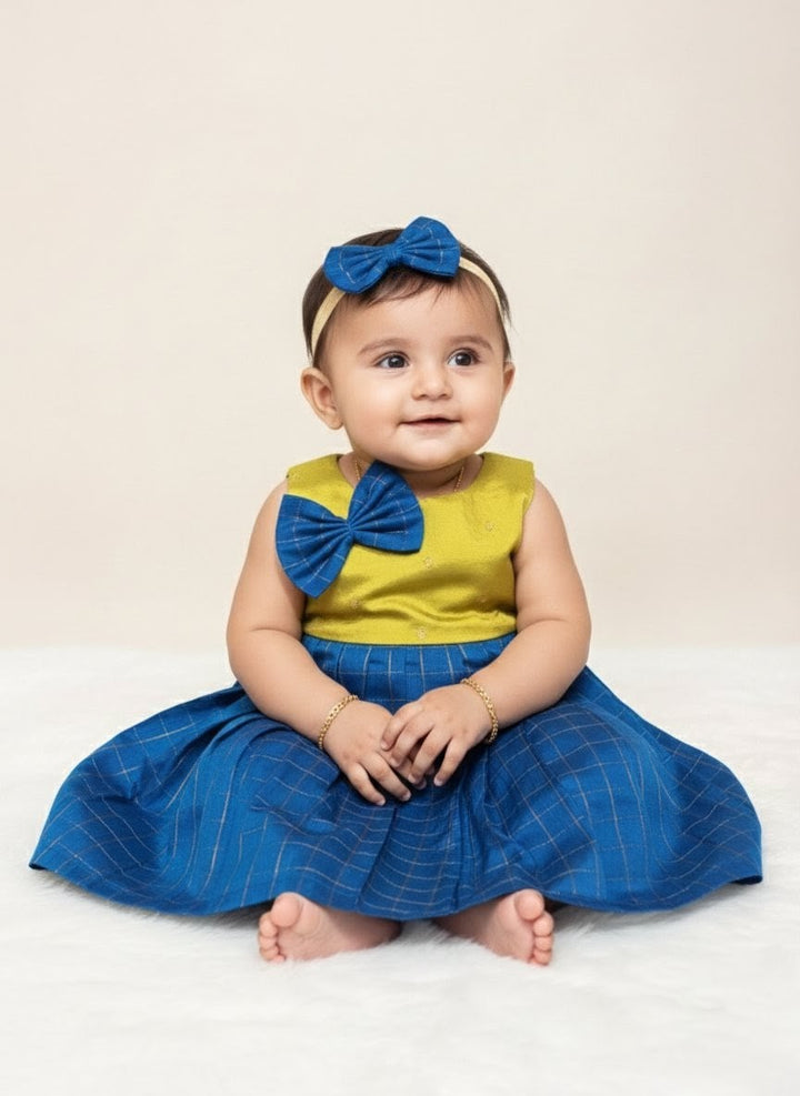 Nidhi - Leaf Green Blue Checks Frock Minipattu