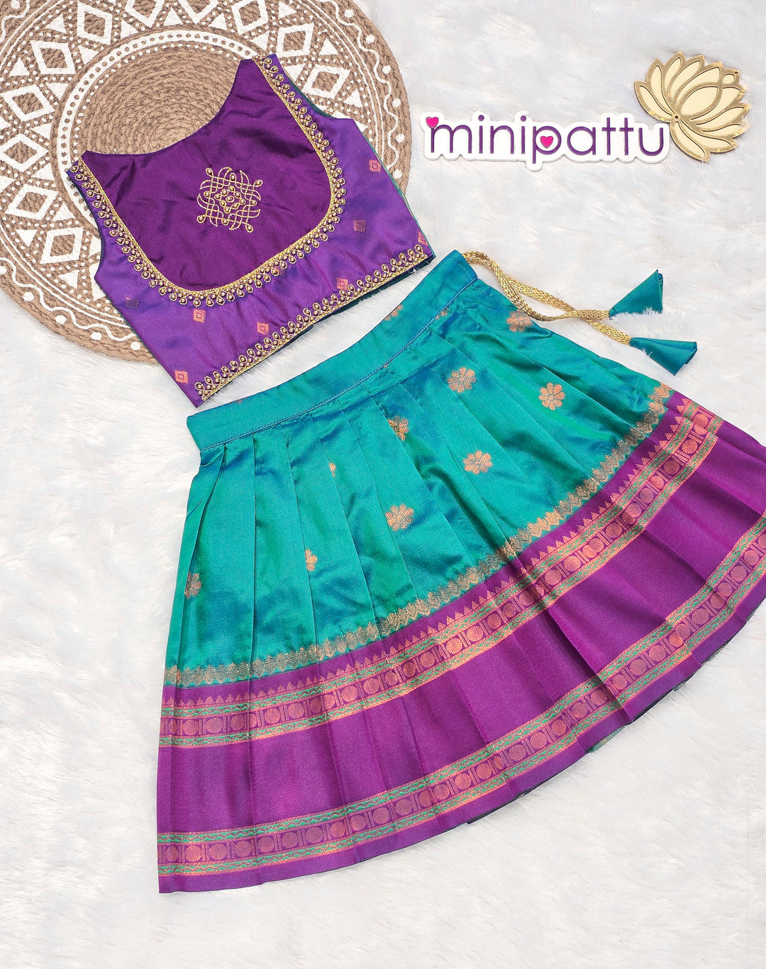 Namratha - Violet Teal Blue Designer Minipattu