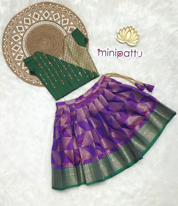 Sreesha - Dark Green Violet Designer Minipattu