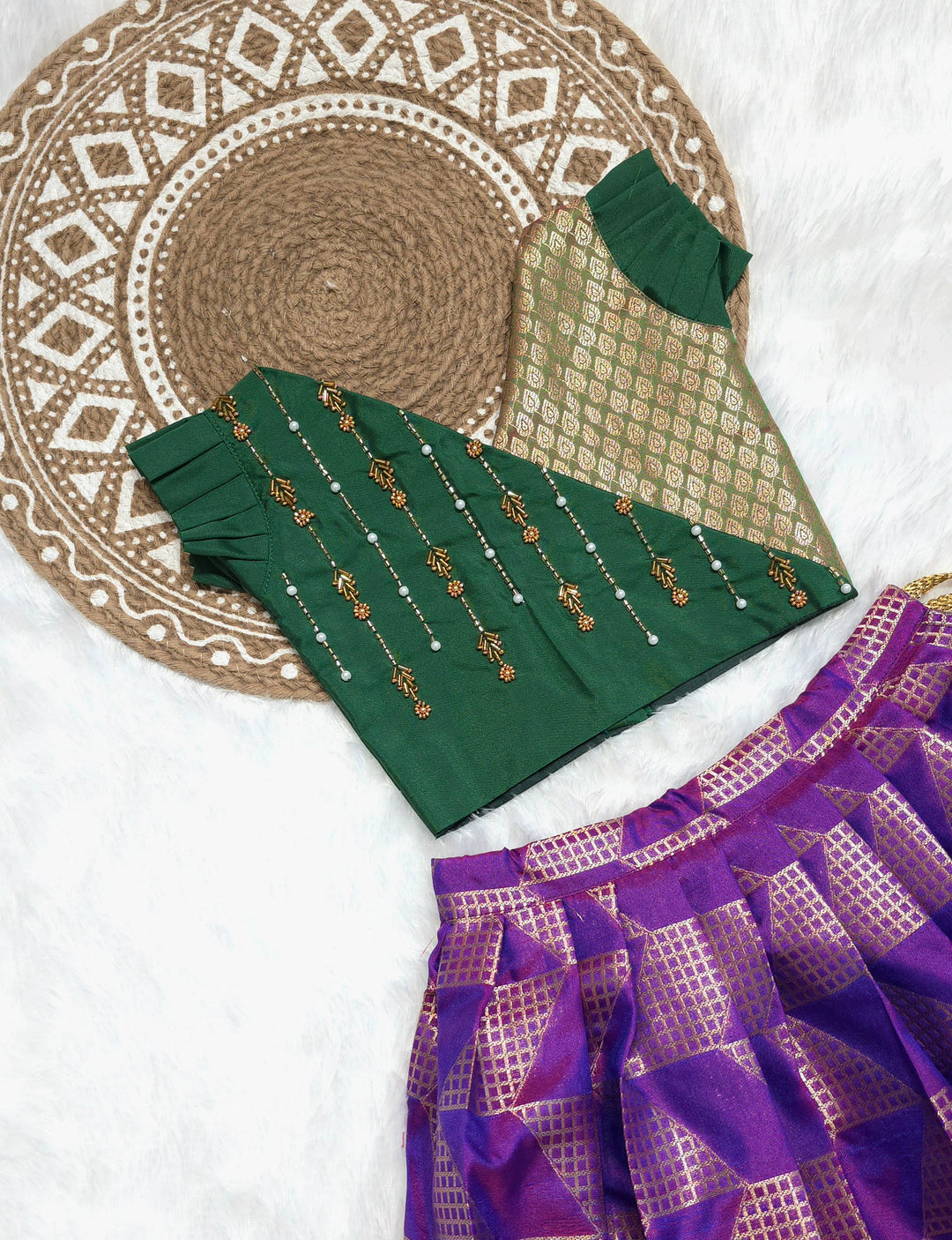 Sreesha - Dark Green Violet Designer Minipattu