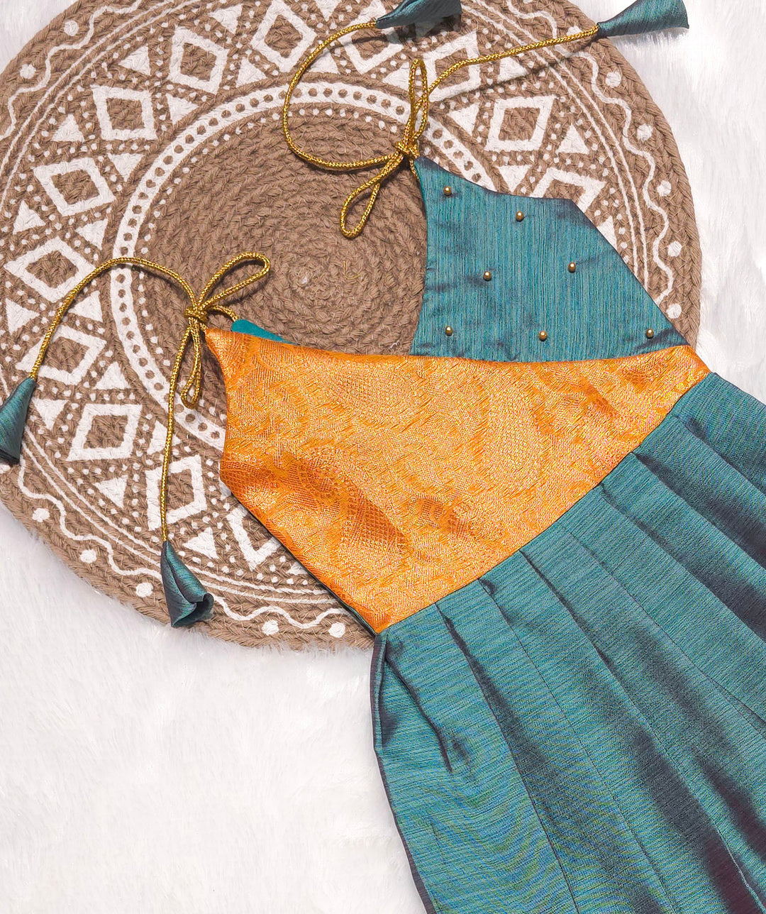 Iniya - Yellow Green Frock Minipattu