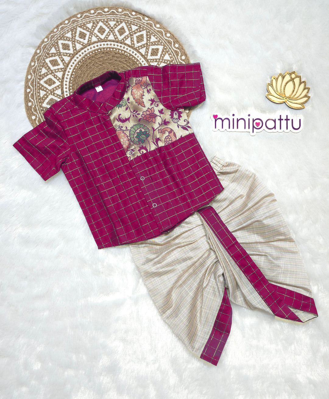 Raghu - Paithani Magenta Checks kurta & Dhothi Set