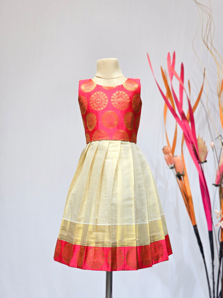 Hridaya - Peach Pink Minipattu