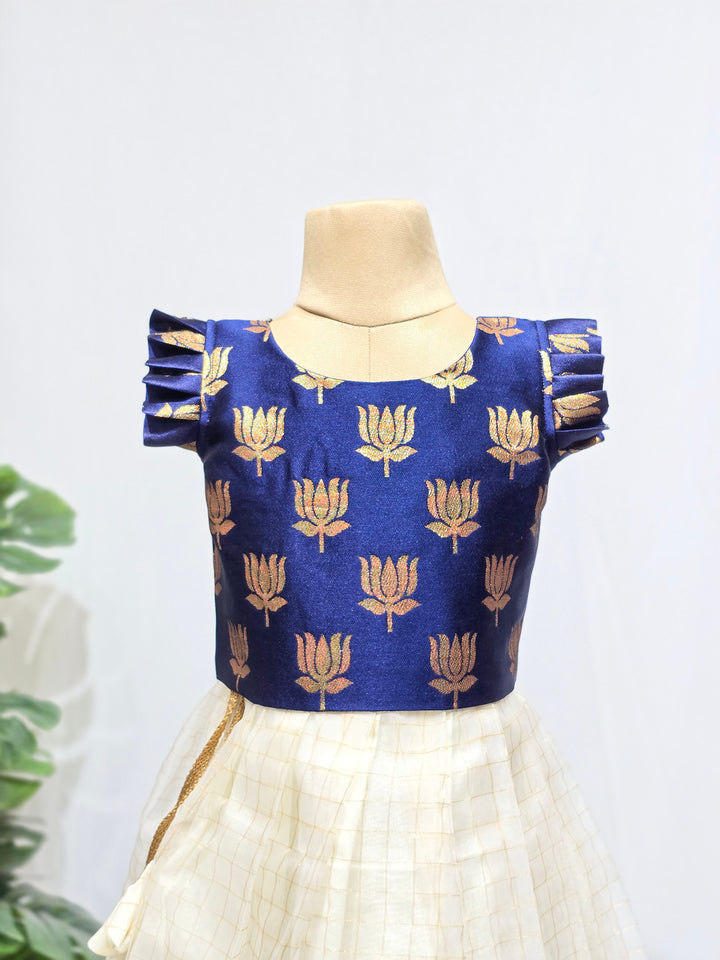 Pooja - Blue Checks Minipattu