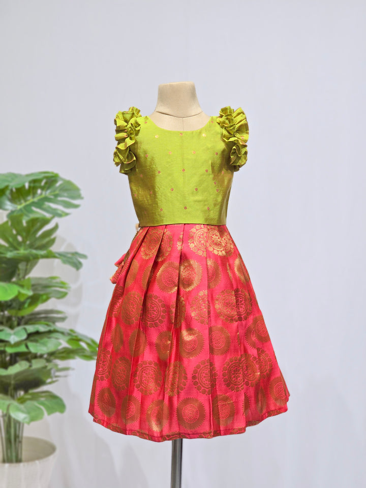 Amara - Leaf Green Pink Minipattu