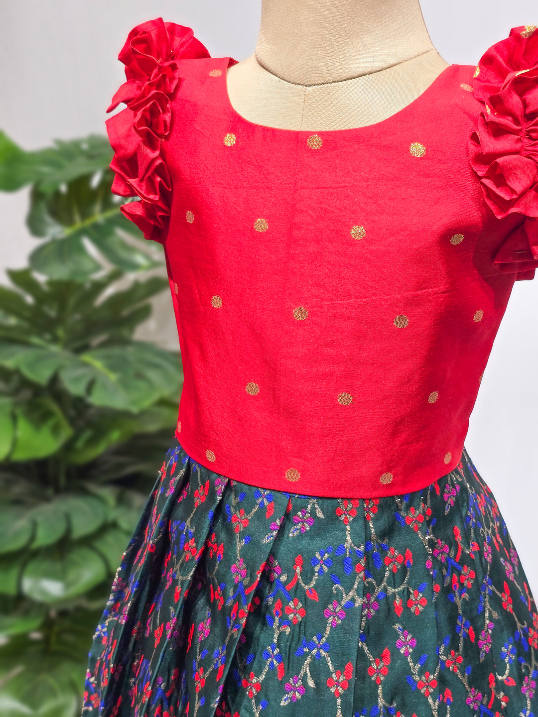 Amara - Red Green Minipattu