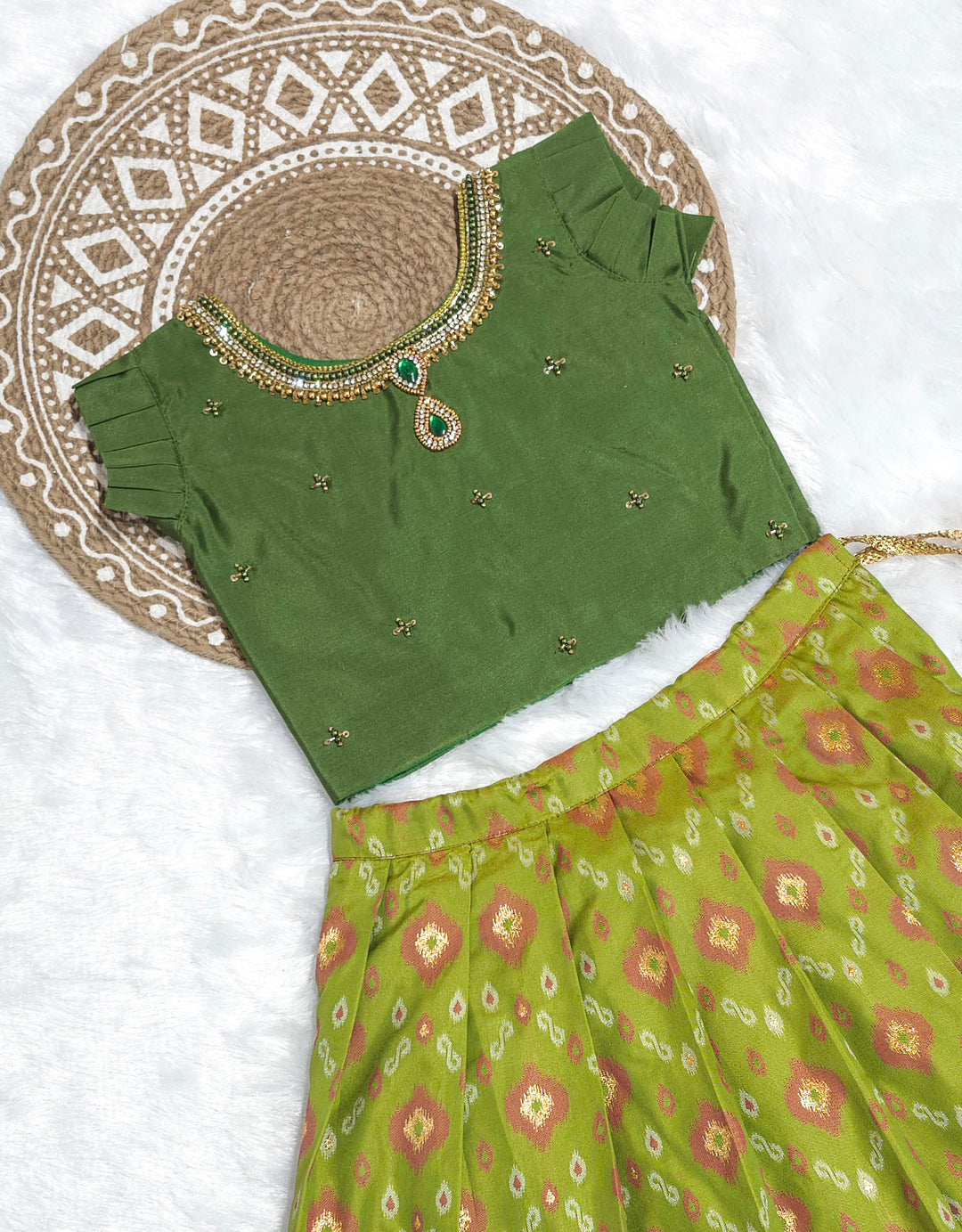 Vaishnavi - Green Designer Minipattu