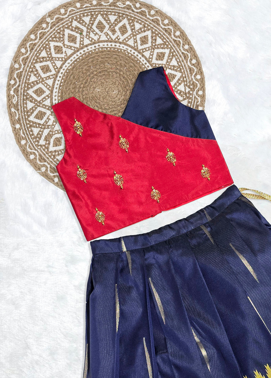 Dhivya - Maroon Navy Designer Minipattu