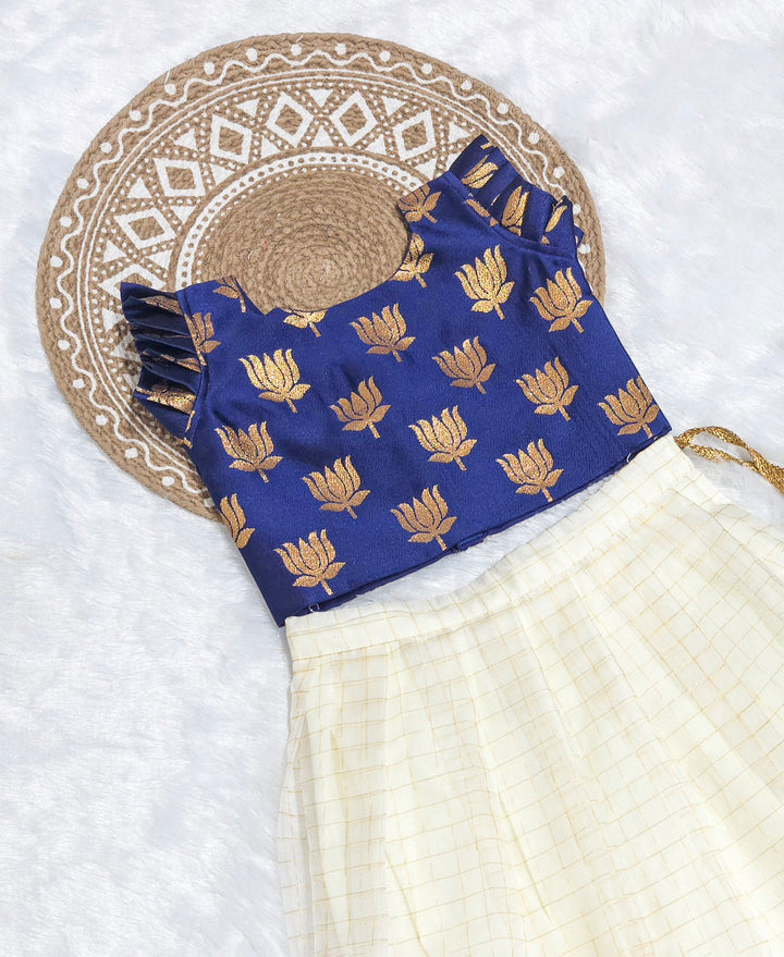 Pooja - Blue Checks Minipattu