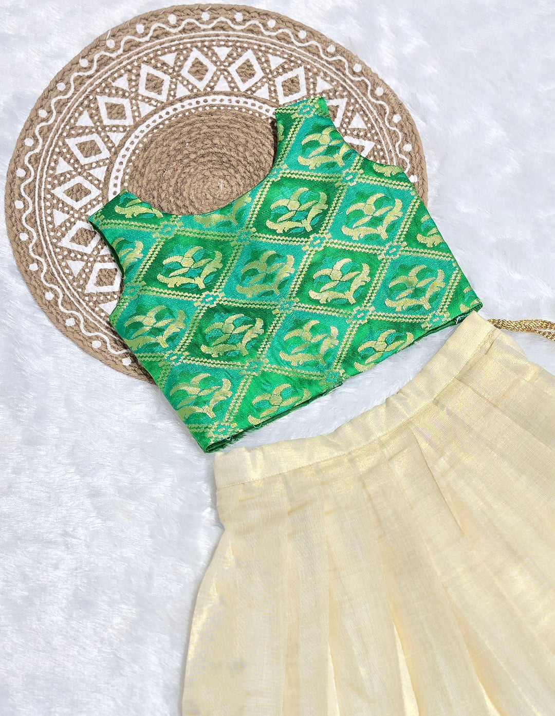 Hridaya - Green Minipattu