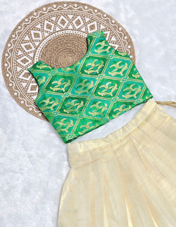 Hridaya - Green Minipattu