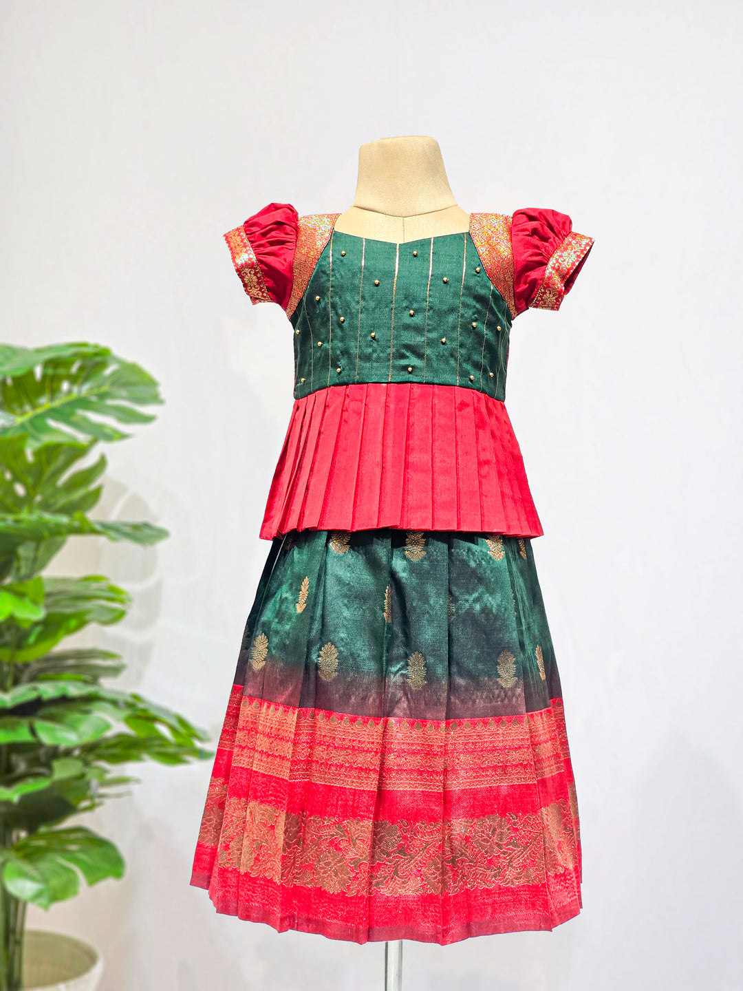 Meena - Green Red Pattu Pavadai Minipattu