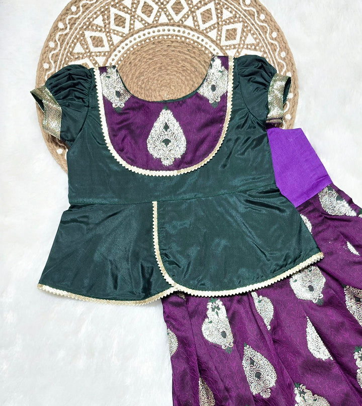 ILakiya - Green Purple Pattu Pavadai Minipattu