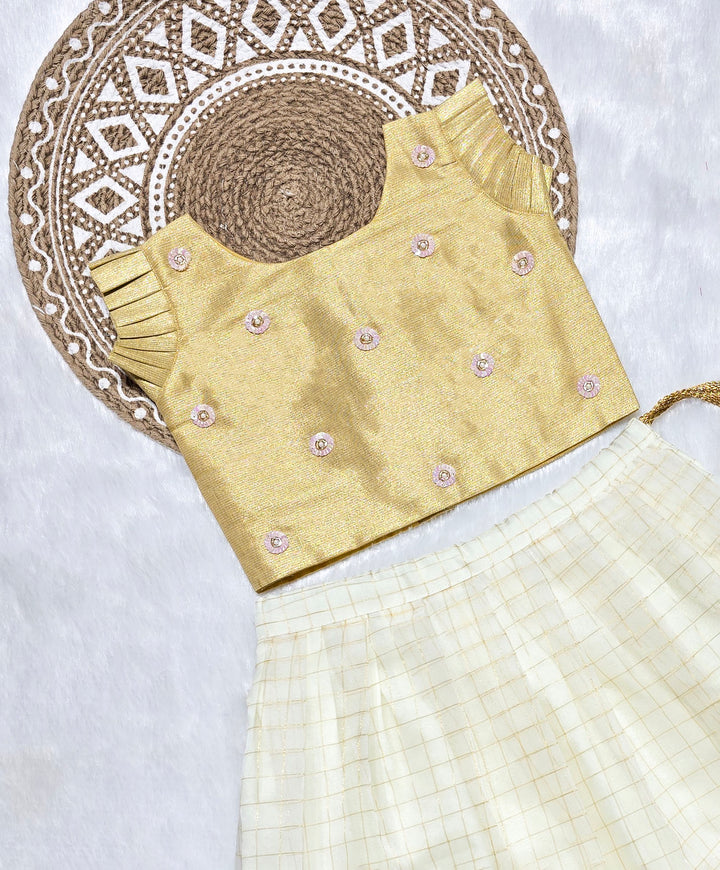 Niranjana - Gold White Checks Designer Minipattu