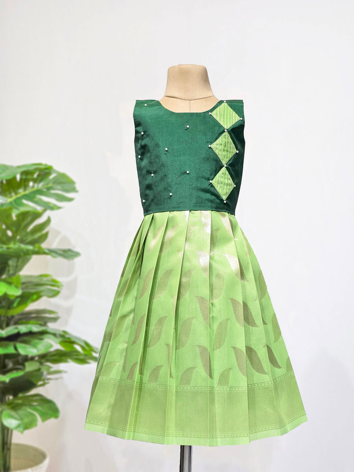 Shalini - Green Designer Minipattu