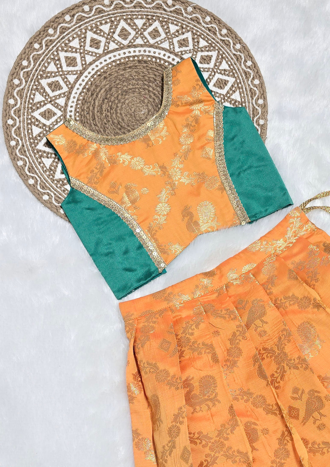 Magizh - Yellow Teal Green Minipattu