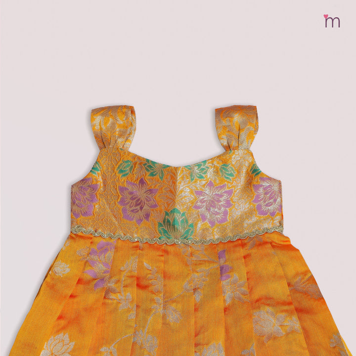 Anika - Yellow Frock Minipattu