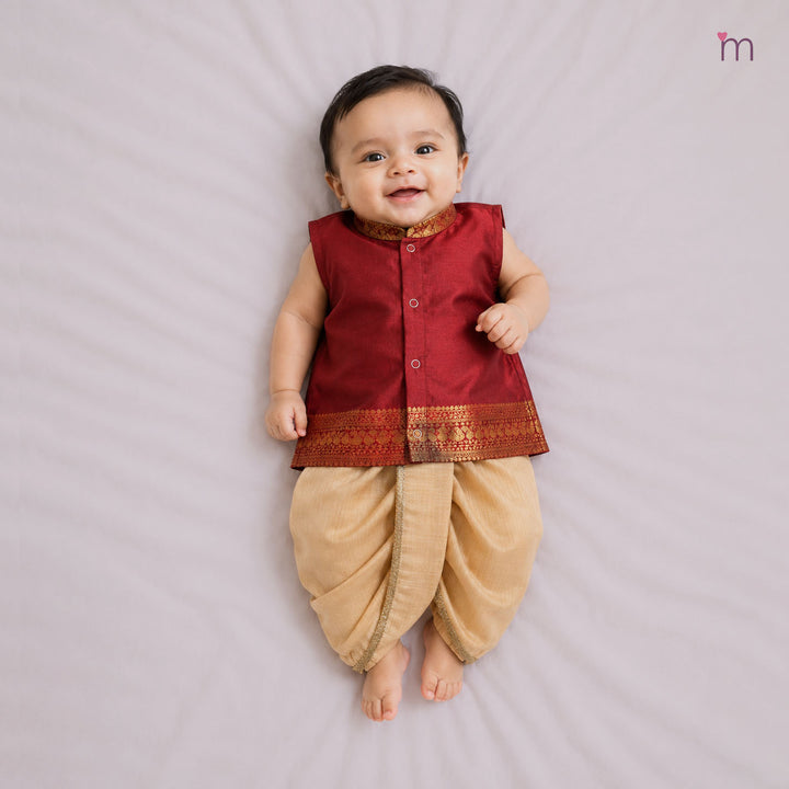 Vishnu - Red Jabla Set Minipattu