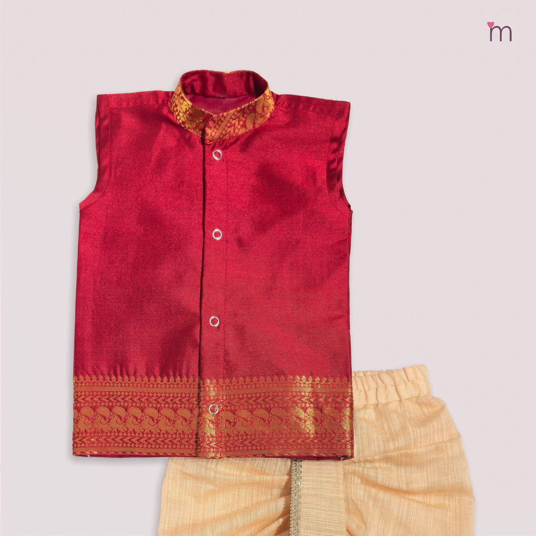 Vishnu - Red Jabla Set Minipattu