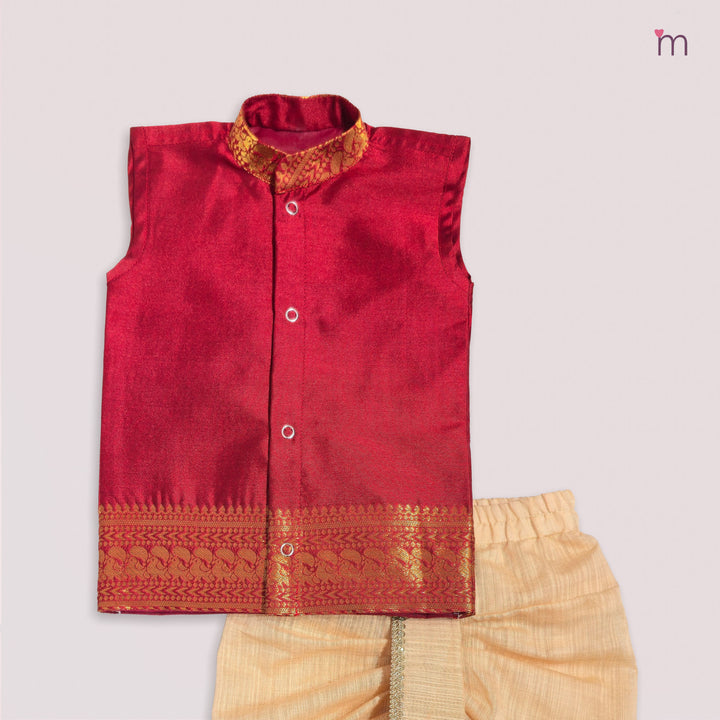 Vishnu - Red Jabla Set Minipattu