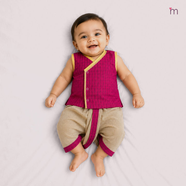 Vikash- Magenta Checks Jabla Set Minipattu