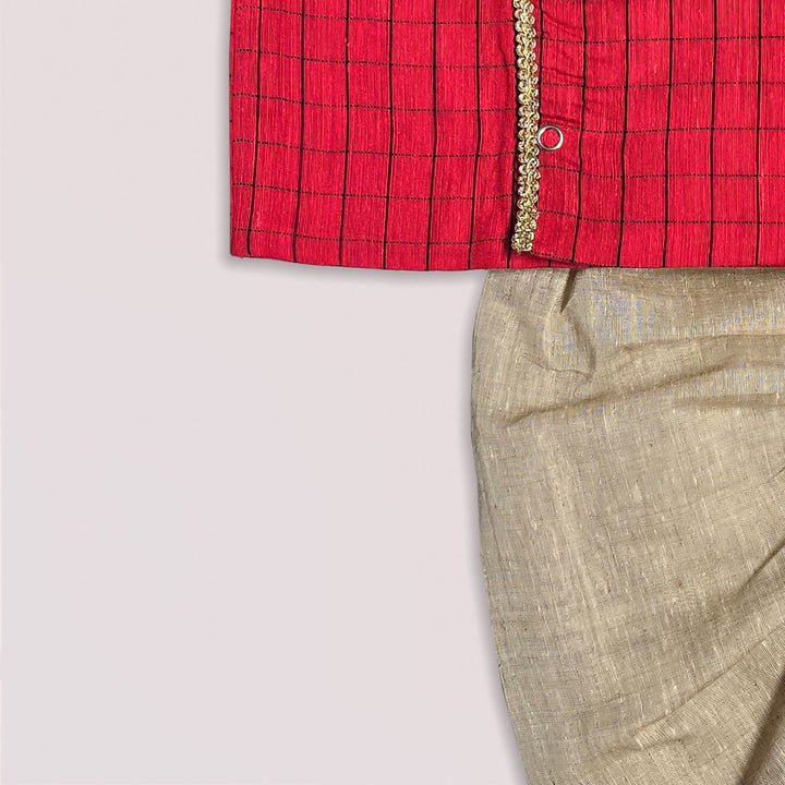 Vikash - Coral Red Checks Jabla Set Minipattu