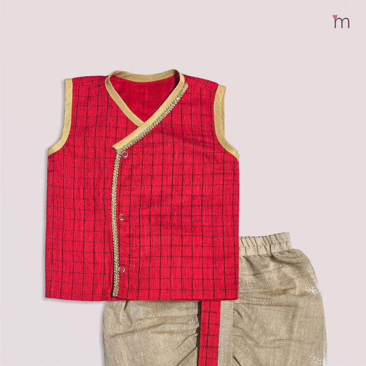 Vikash - Coral Red Checks Jabla Set Minipattu