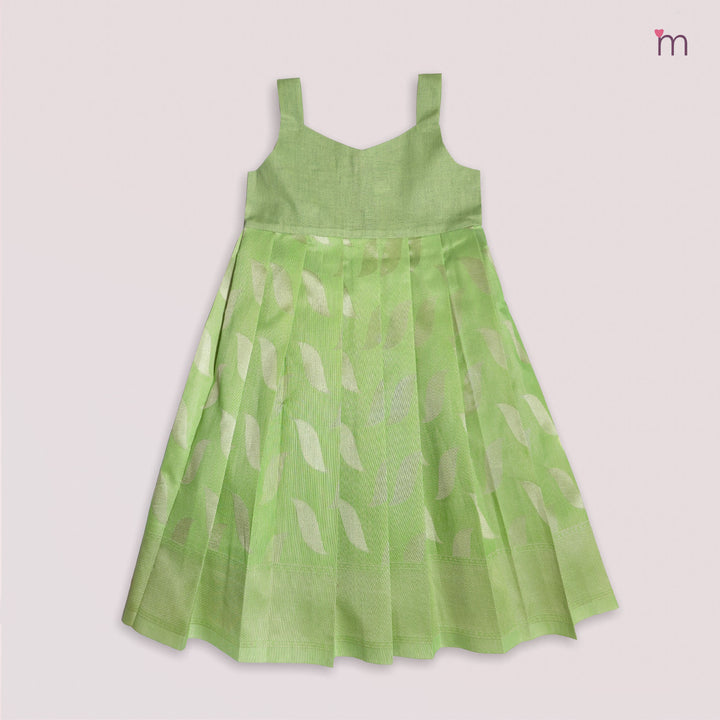 Varsha - Green Designer Minipattu