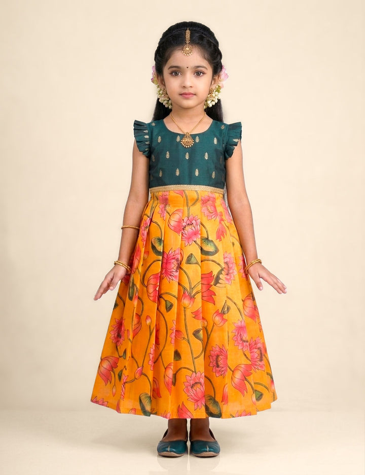Anusha - Dark Green Frock Minipattu