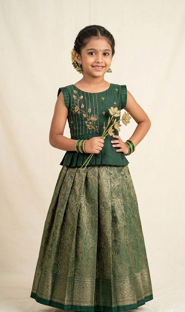 Apsara - Bottle Green Designer Minipattu