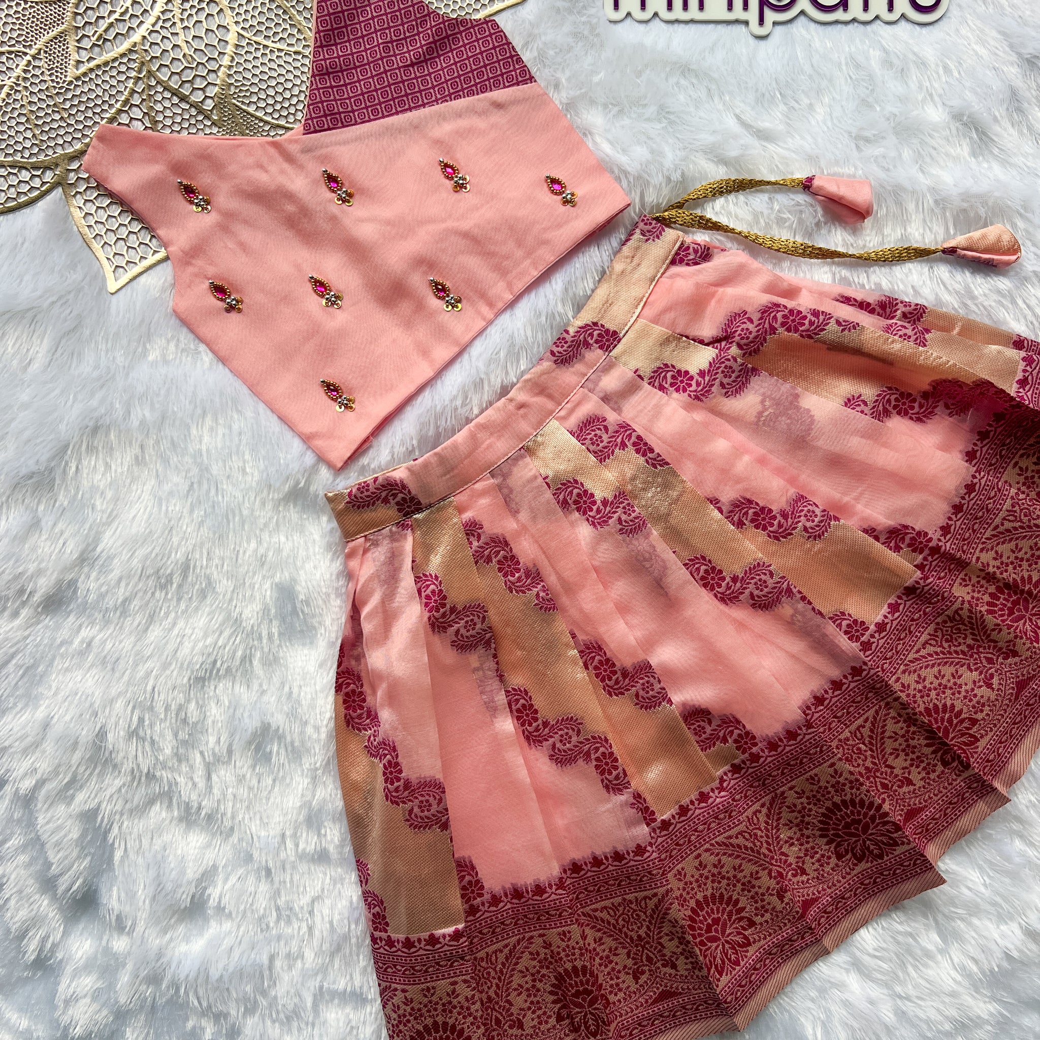 Bindu - Pink Designer Minipattu