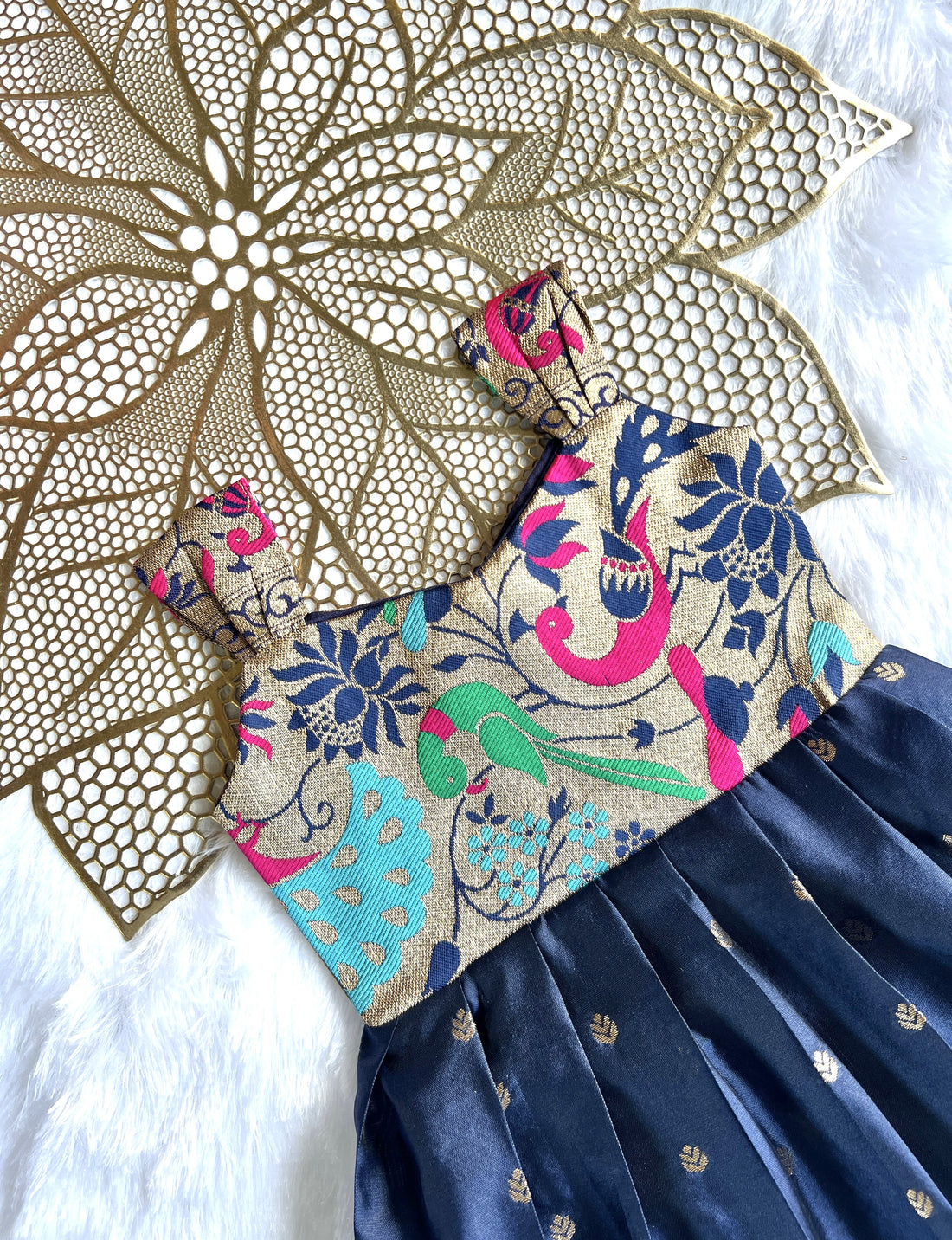 Navilu - Navy Frock Minipattu