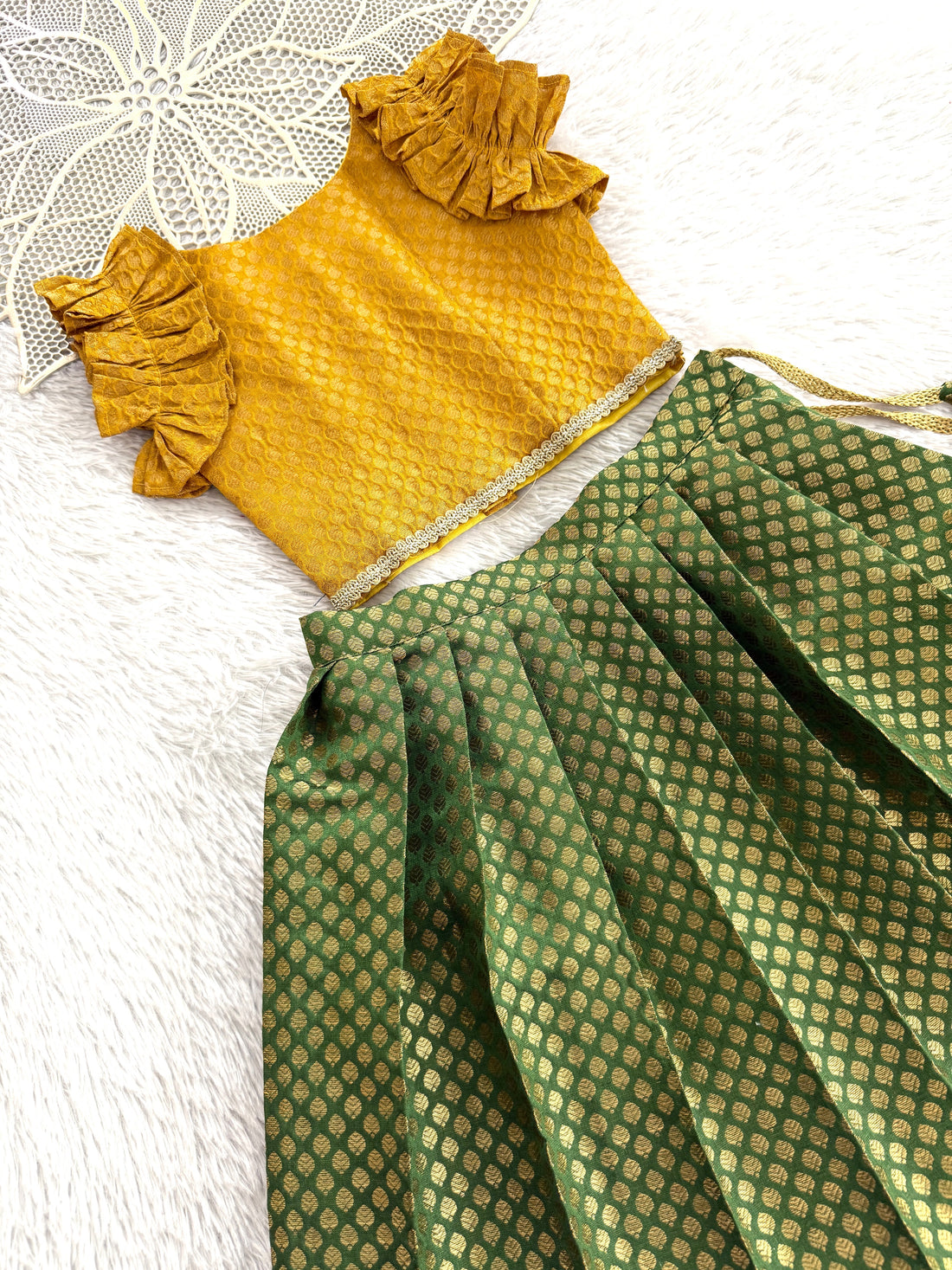 Amara - Mustard Yellow Green Minipattu