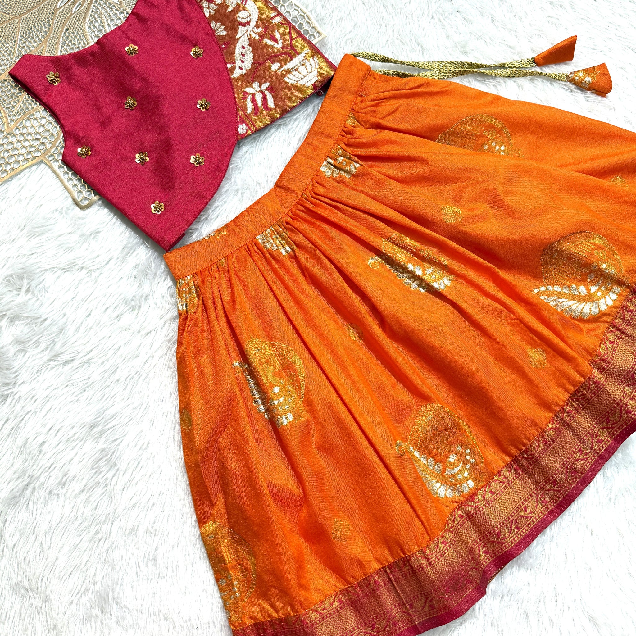 Poorna - Red Orange Designer Minipattu