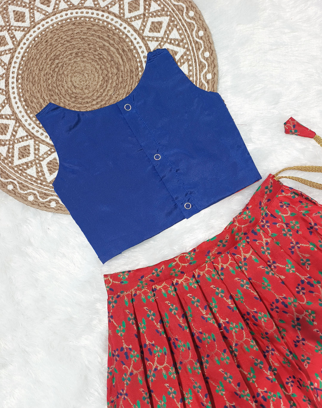 Pranika - Blue Red Designer Minipattu