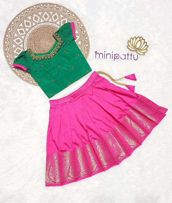 Vedha - Green pink Designer Minipattu