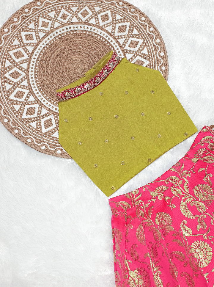 Hasini - Green Pink Designer Minipattu