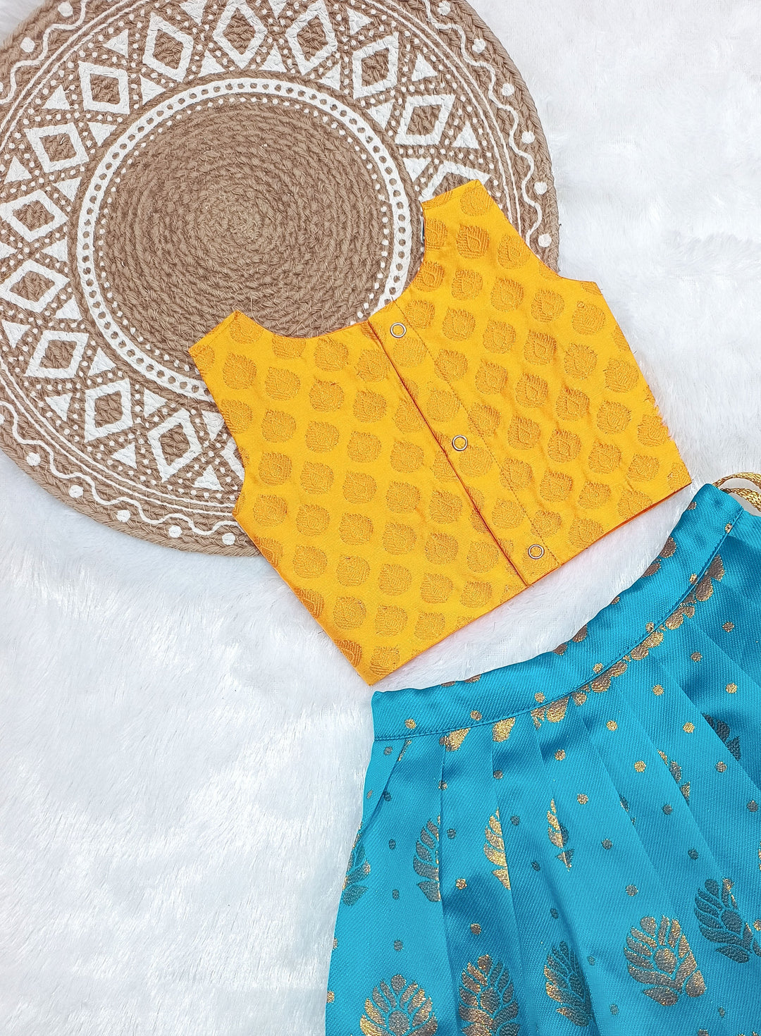 Madhu- Yellow Blue Designer Minipattu