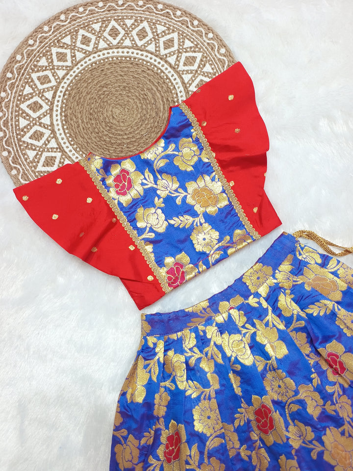 Swastika - Red Blue Designer Minipattu