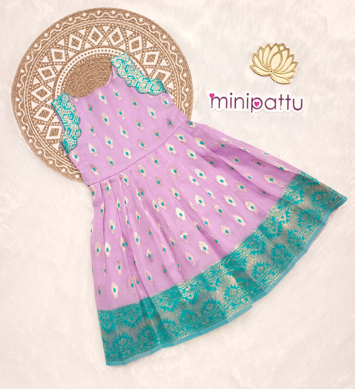 Roshini - Lavender Frock Minipattu