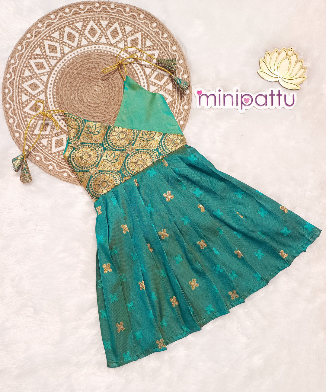 Vinusha - Teal Green Frock-Cum-Romper Minipattu