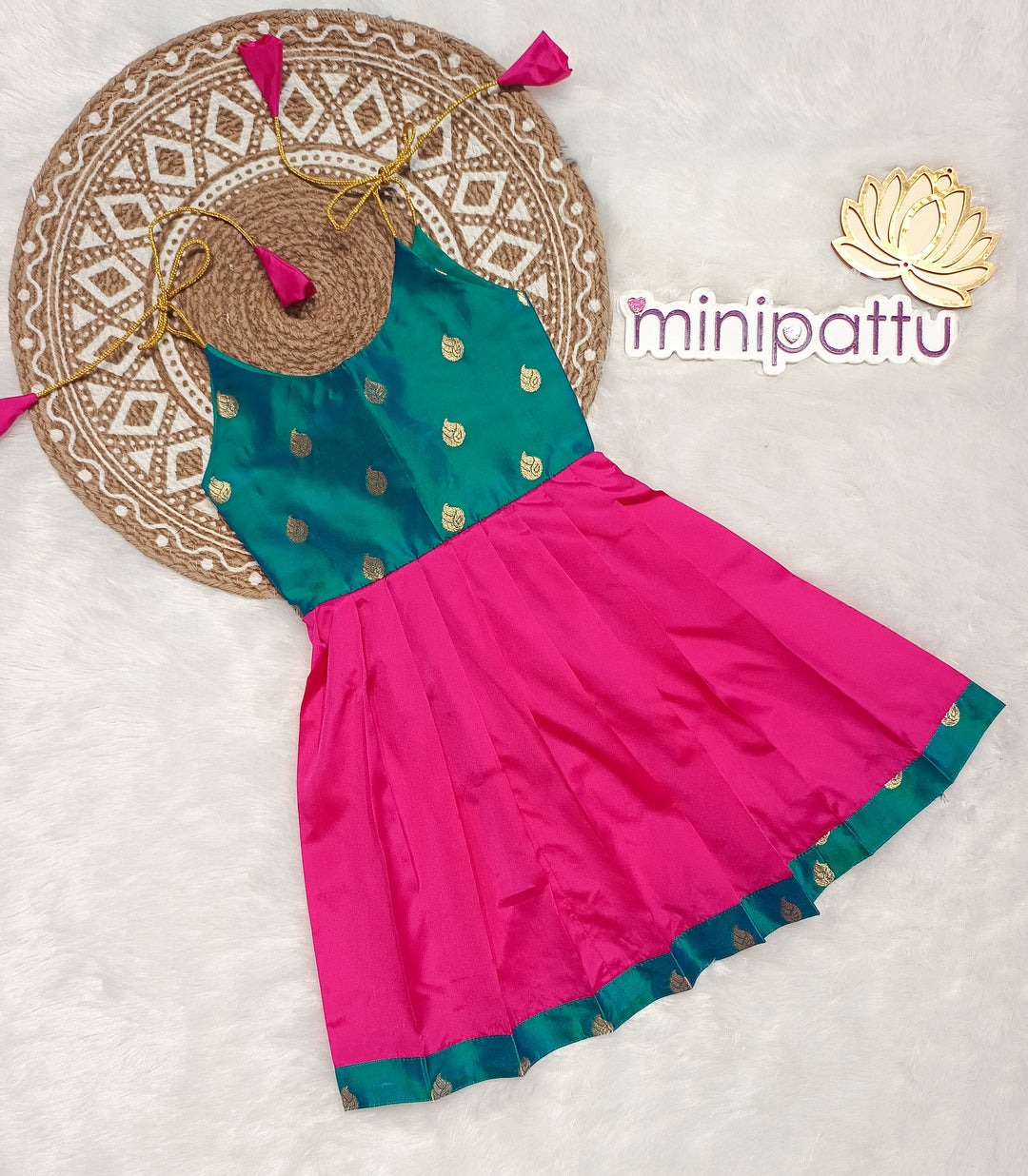 Vinusha - Blue Pink Frock-Cum-Romper Minipattu