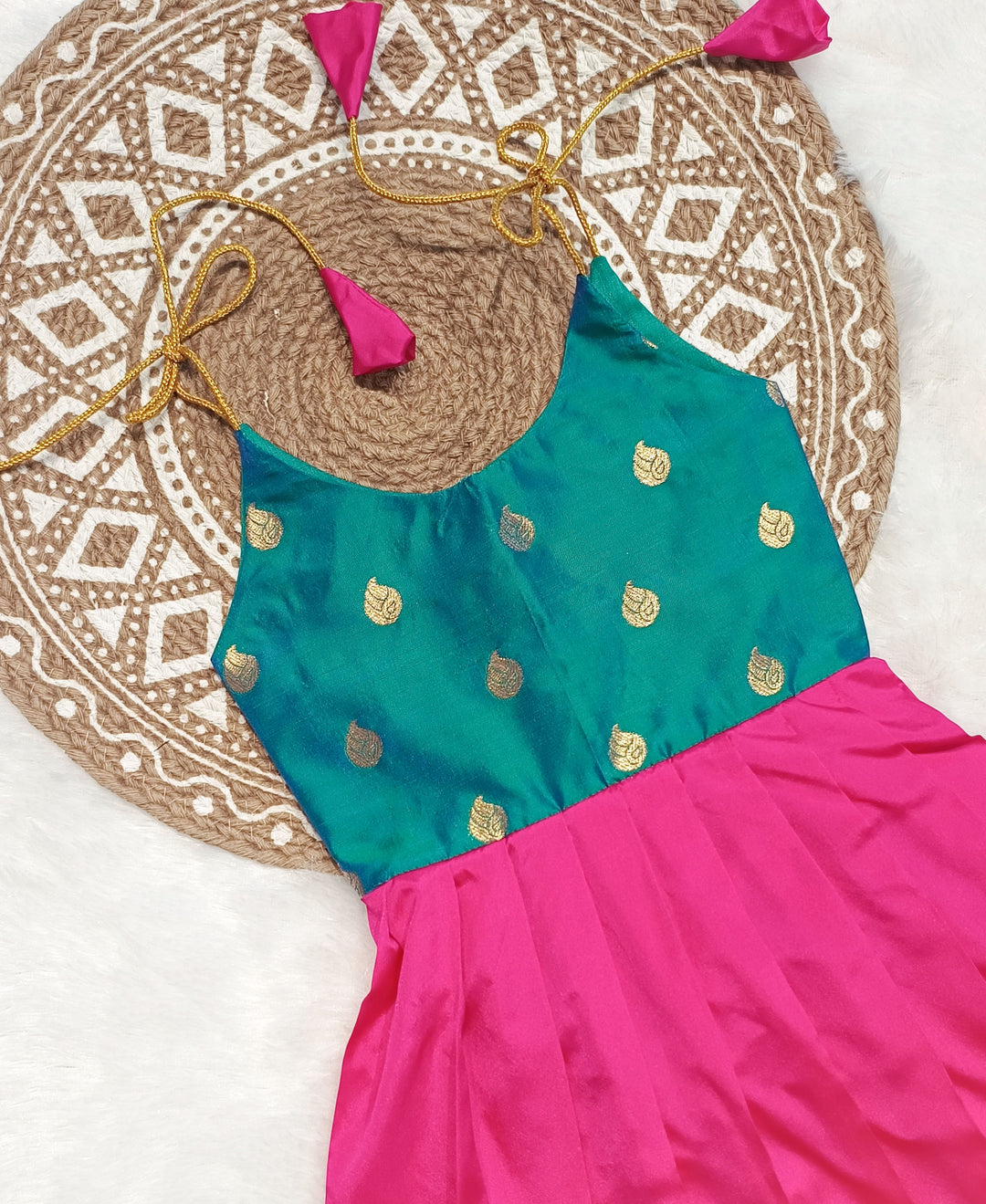 Vinusha - Blue Pink Frock-Cum-Romper Minipattu