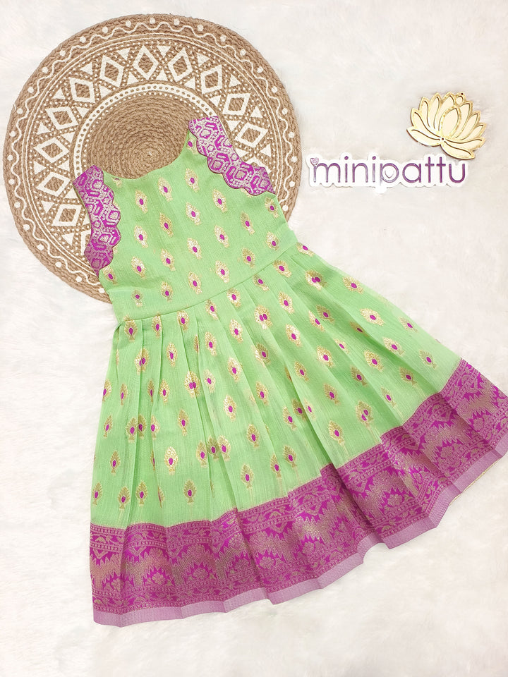 Roshini - Green Frock Minipattu