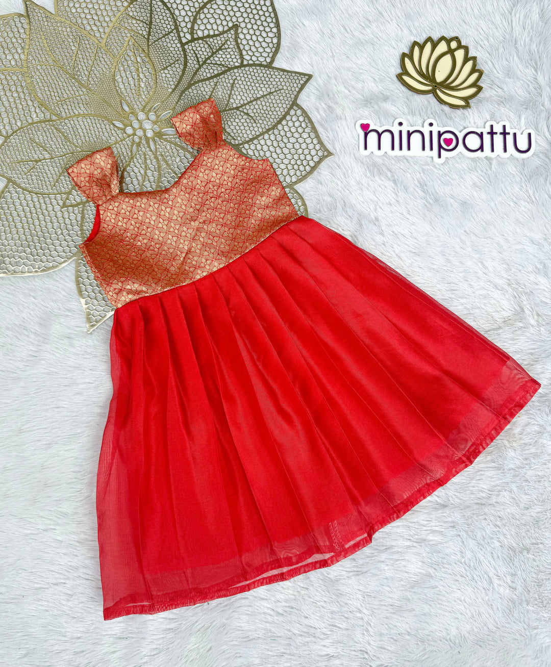 Anvika - Red Frock Minipattu